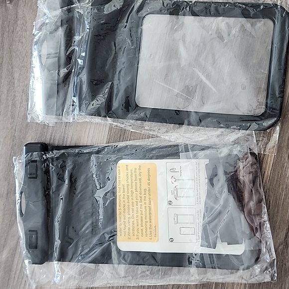 Waterproof Cell Phone Pouch 2 Pack Universal Water Proof Dry Bag Case Black - Picture 8 of 8